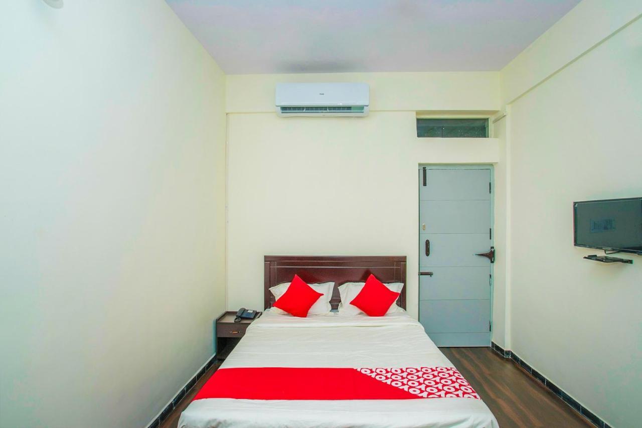 Hotel Oyo 14430 Sunshine Grand Bengaluru Zewnętrze zdjęcie