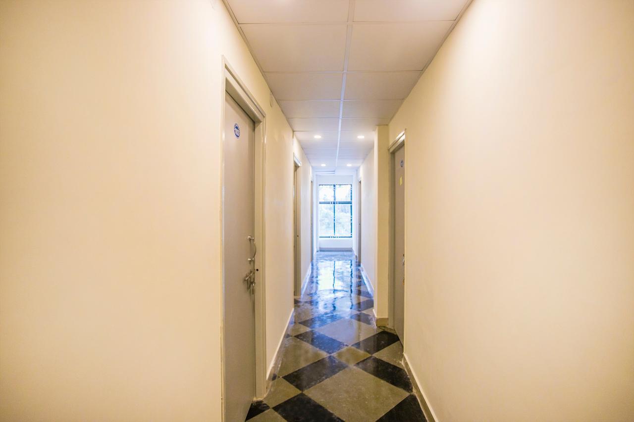 Hotel Oyo 14430 Sunshine Grand Bengaluru Zewnętrze zdjęcie