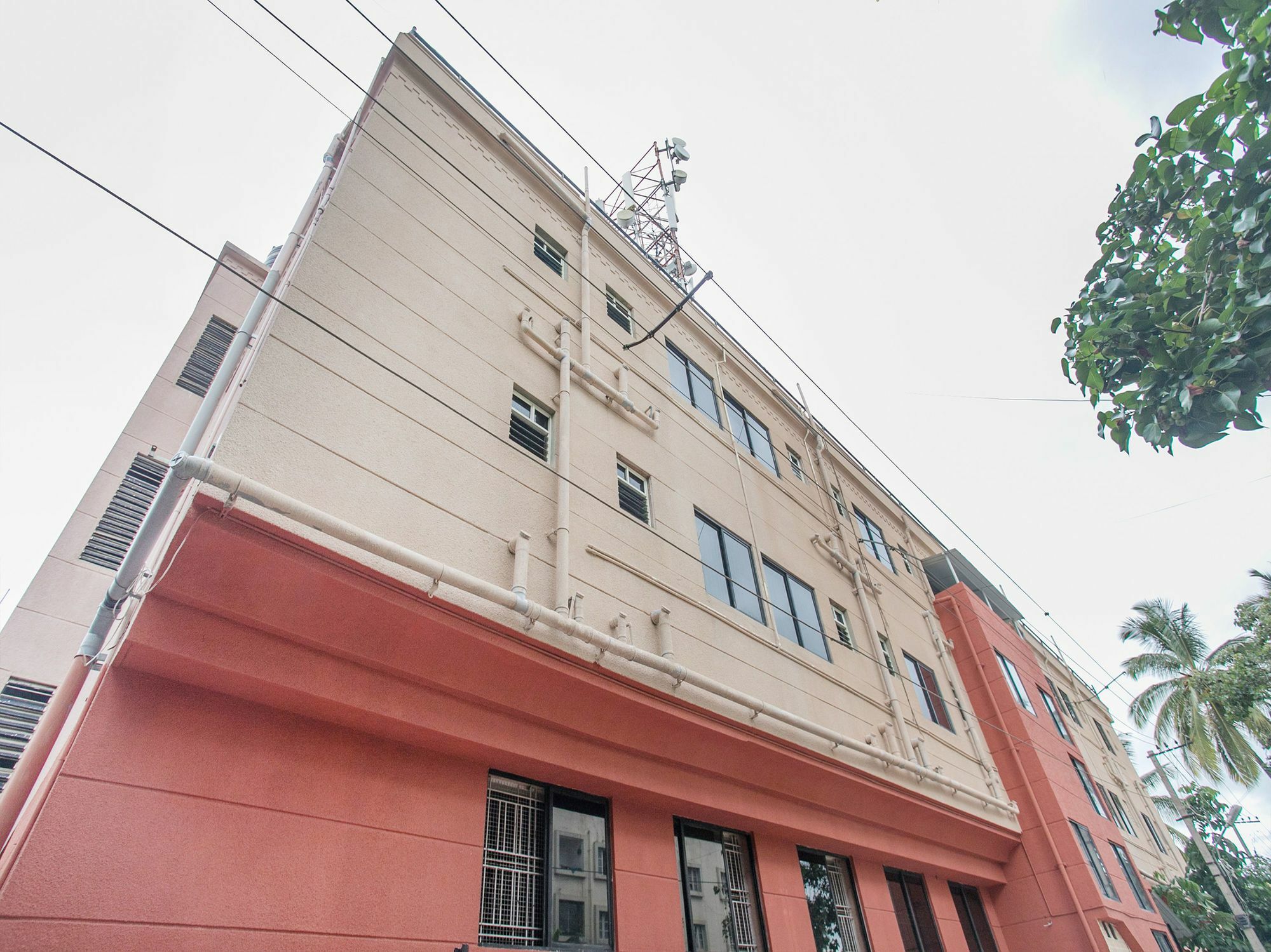 Hotel Oyo 14430 Sunshine Grand Bengaluru Zewnętrze zdjęcie