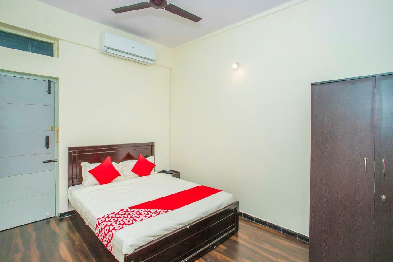 Hotel Oyo 14430 Sunshine Grand Bengaluru Zewnętrze zdjęcie