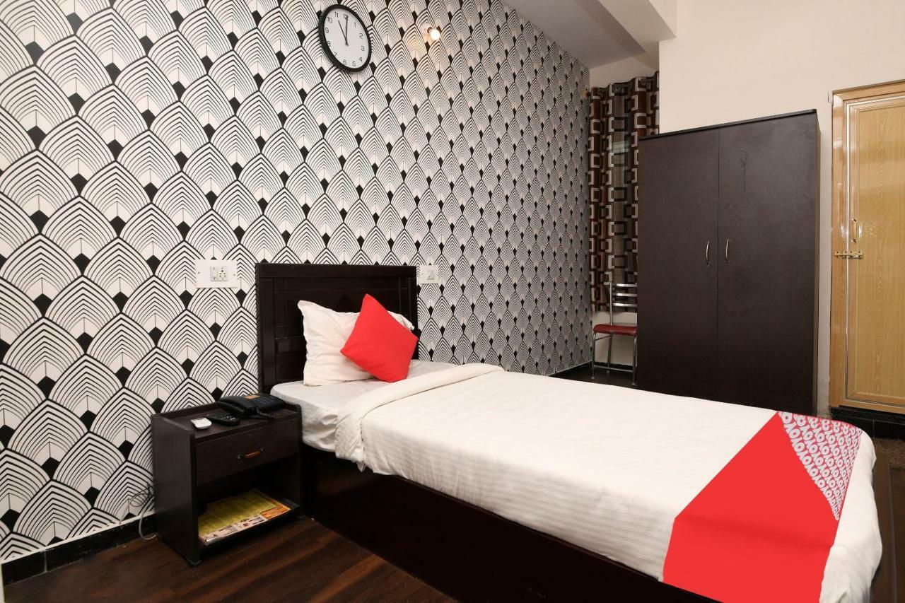 Hotel Oyo 14430 Sunshine Grand Bengaluru Zewnętrze zdjęcie